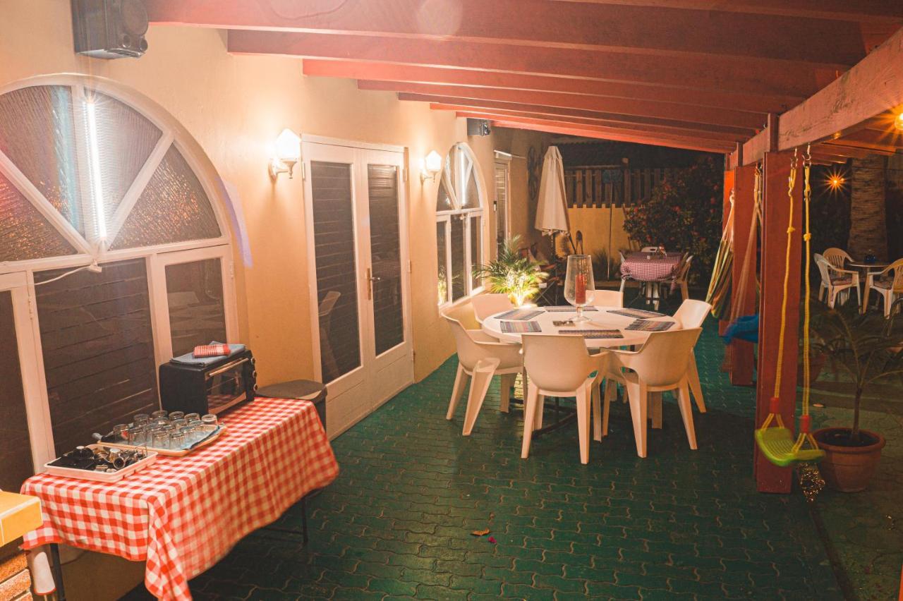 אורנג'סטאד Courtesy Apartments Aruba מראה חיצוני תמונה